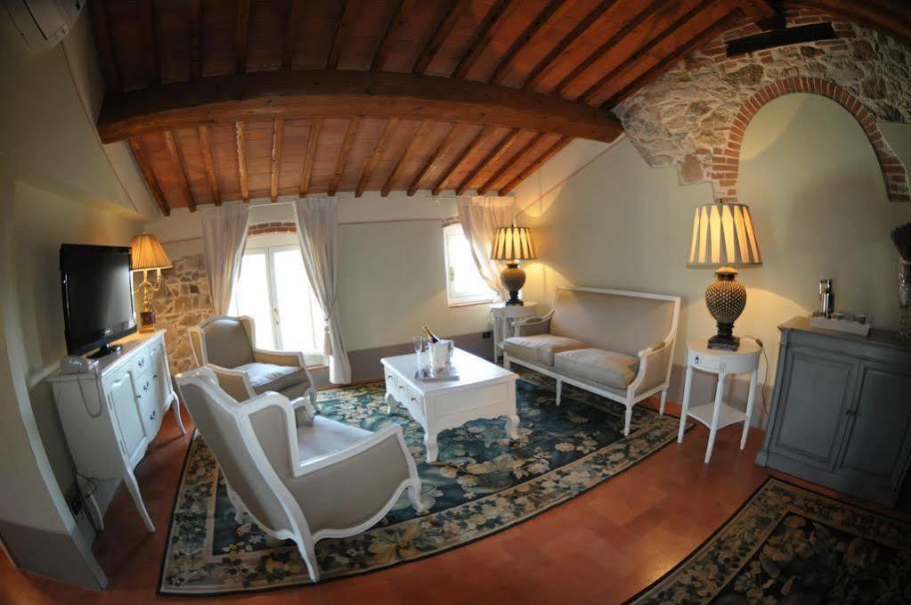 Villa Pitti Amerighi - Residenza D'Epoca Pieve a Nievole エクステリア 写真